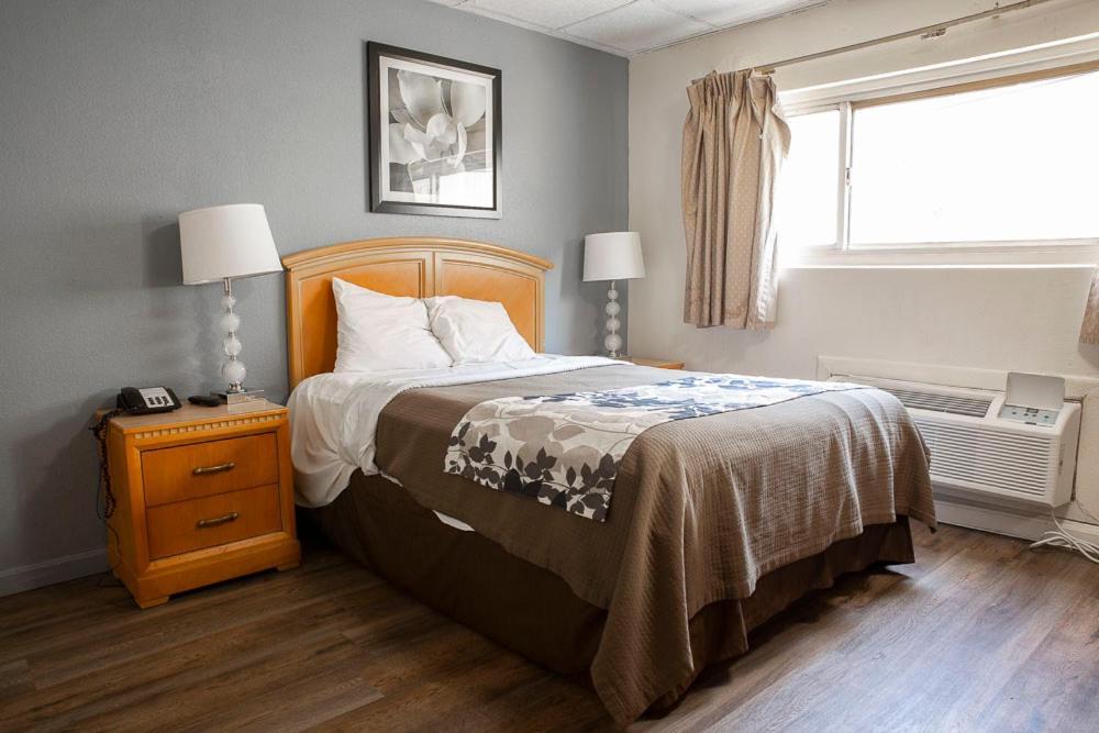 Bedford Motel Extérieur photo
