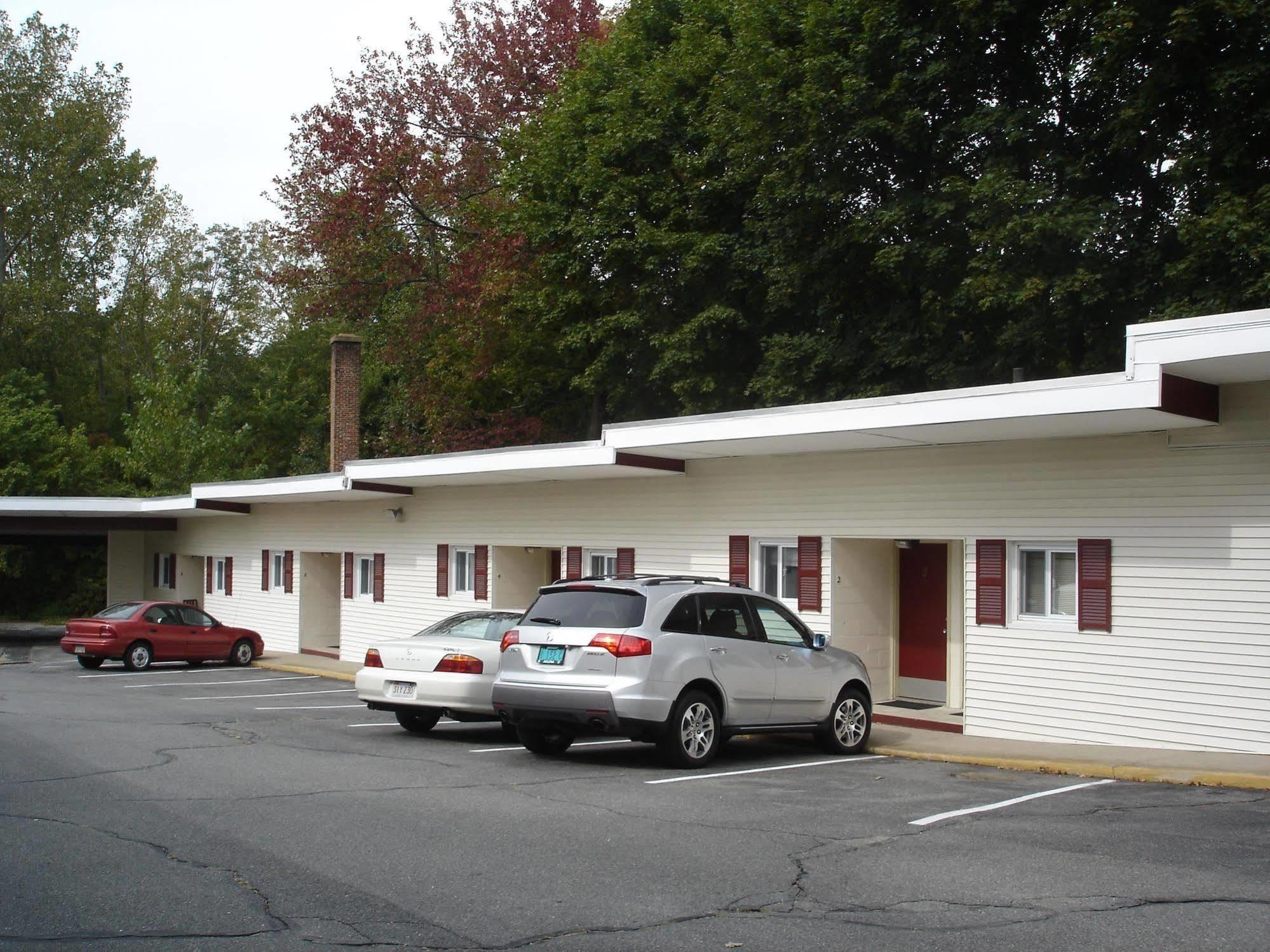 Bedford Motel Extérieur photo